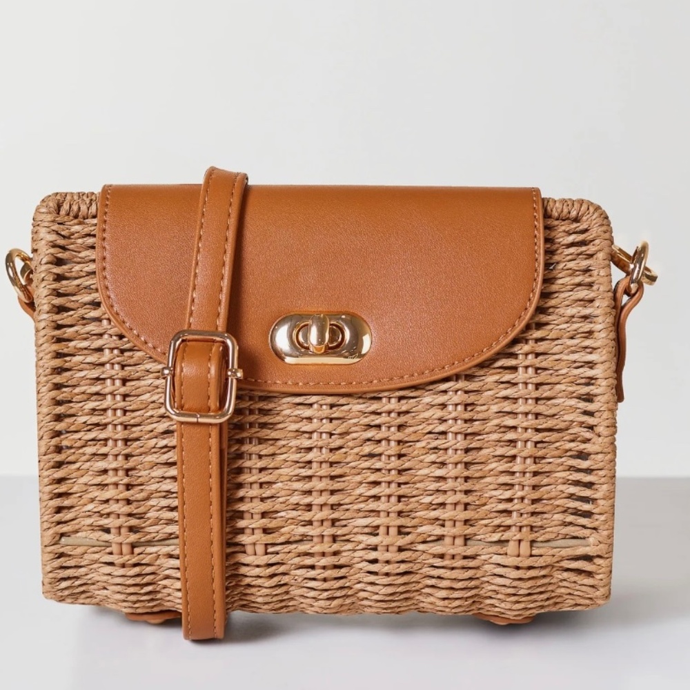 Regina Woven Hand-Bag
